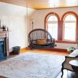 Фотография мини отеля Round Barn Farm B & B Event Center