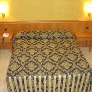 Фотографии гостиницы
Hotel Mariano