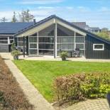 Фотография гостевого дома Holiday Home Midtbyvej