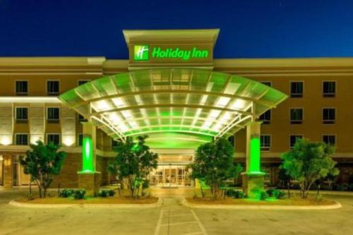 Фотография гостиницы Holiday Inn Austin Airport, an IHG Hotel