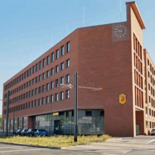 Фотография гостиницы Super 8 by Wyndham Mainz Zollhafen