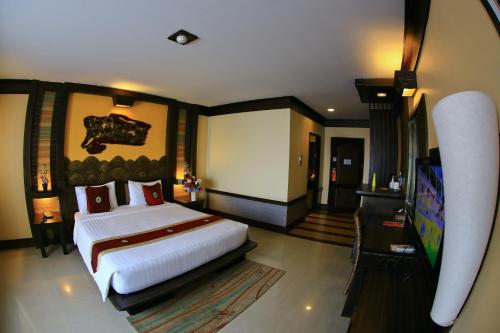 Фотография гостиницы Ruean Phae Royal Park Hotel