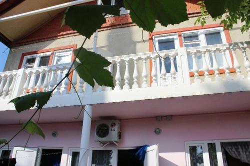 Фотография гостевого дома Семейный