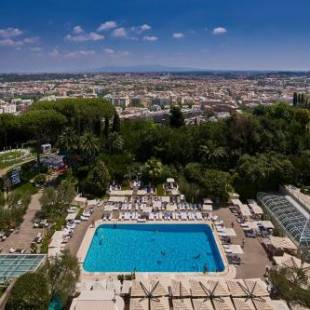 Фотографии гостиницы 
            Rome Cavalieri, A Waldorf Astoria Hotel