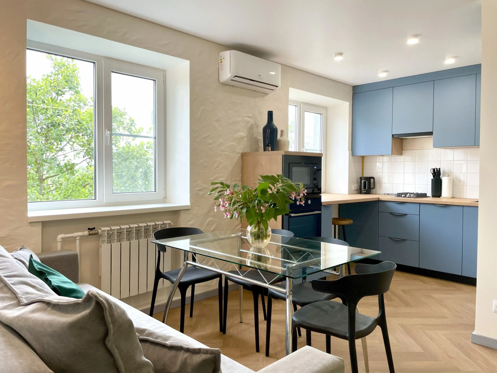 Фотография квартиры Квартира Двухкомнатная в центре