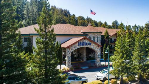 Фотография гостиницы Hilton Santa Cruz Scotts Valley