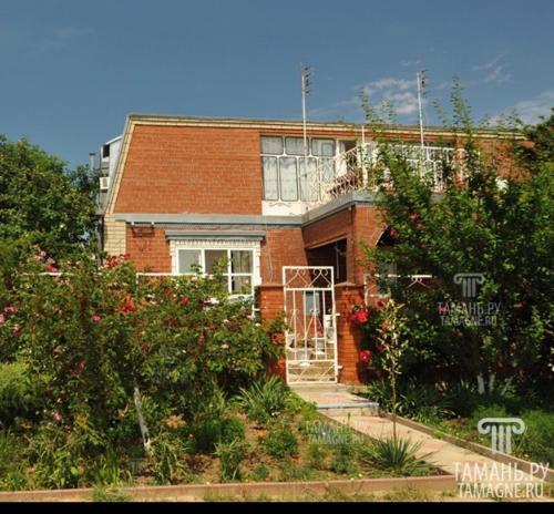 Фотография гостевого дома Людмила на Таманской, 18