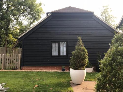 Фотография гостевого дома Windmill Cottage