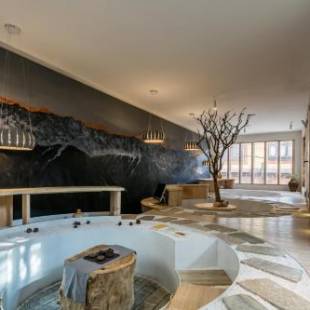 Фотографии гостиницы
Shangri-La Karesansui Hotel