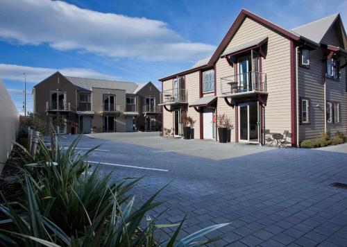 Фотография мотеля THE MEWS - Highfield Mews QUALMARK