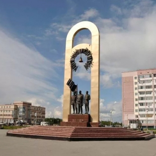 Фотография памятника Памятник защитникам Отечества