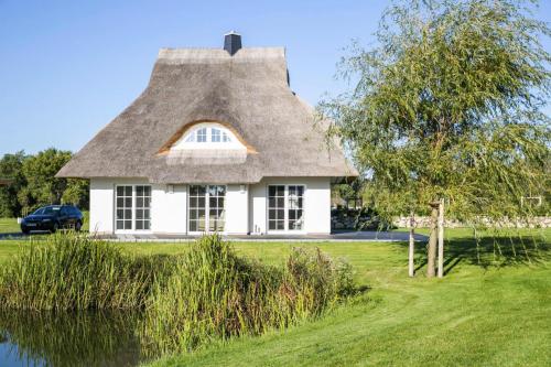 Фотография гостевого дома Holiday Home Fuhlendorf - DOS05104h-F