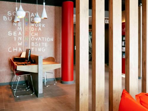 Фотография гостиницы Ibis Hotel Alicante