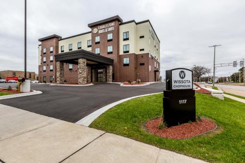 Фотография гостиницы Cobblestone Hotel & Suites - Janesville