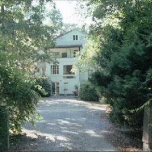 Фотографии апарт отеля
Marcinelle Apartotel Des Jardins De La Fontaine Qui Bout