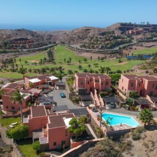 Фотография гостевого дома Salobre Villa, 5pax, pool and great views