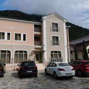 Фотография гостиницы Pensiunea JOJO Imperial Resort&Spa