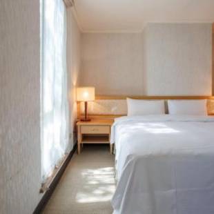 Фотографии гостиницы
The Koos Hotel