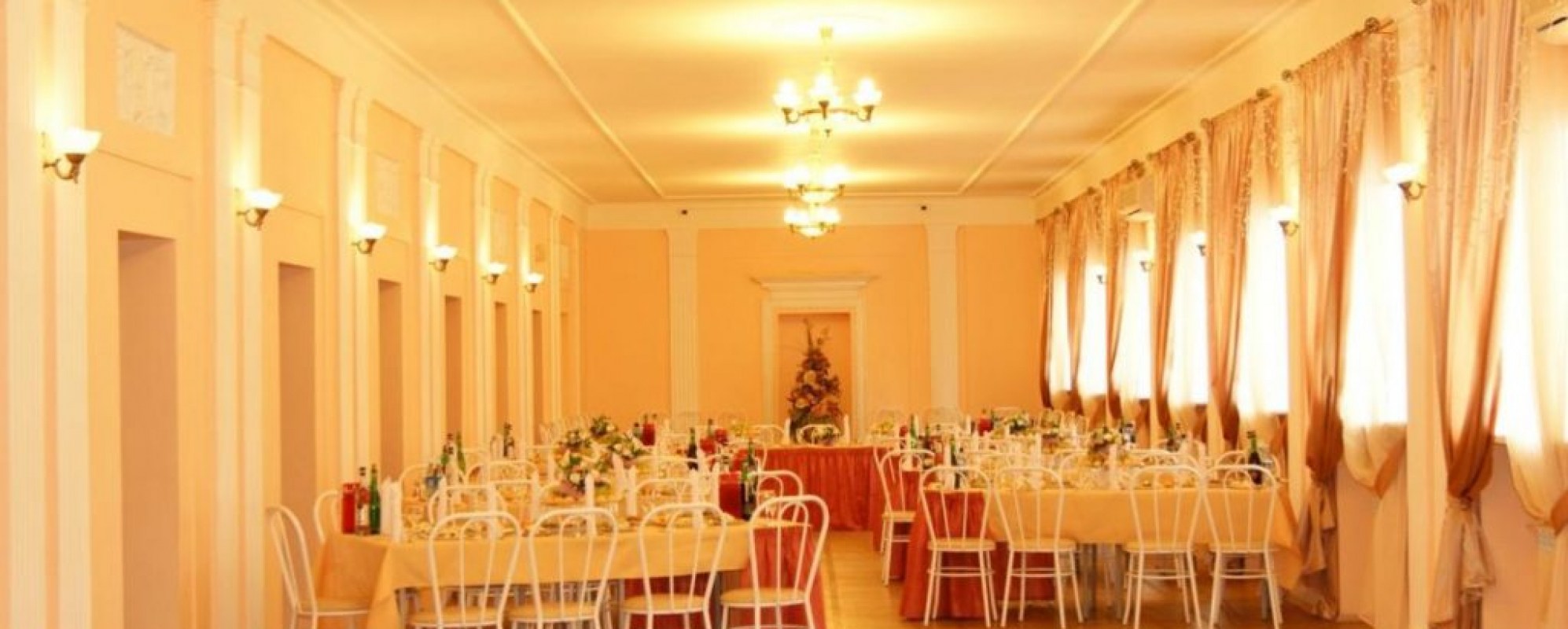 Фотографии банкетного зала Банкетный зал Левобержного ДК металлургов