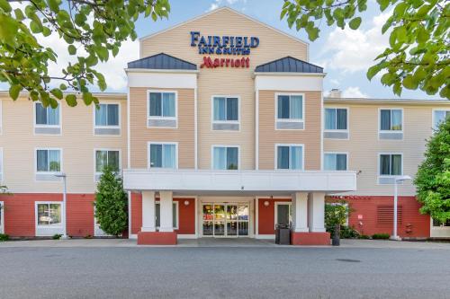 Фотография гостиницы Fairfield Inn & Suites Hooksett