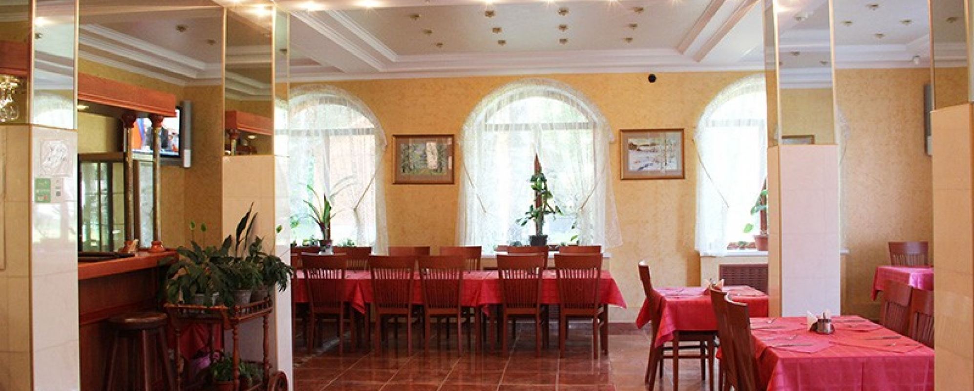 Фотографии банкетного зала Пушкиногорье