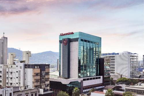 Фотография гостиницы Sheraton Ambassador Monterrey Hotel