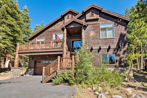 Фотографии гостевого дома
Luxe Tahoe Home Near Donner Lake, Truckee and Hiking