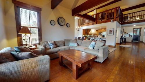 Фотография гостевого дома Snowcreek The Lodges #1130 condo