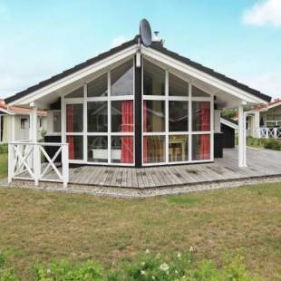 Фотографии гостевого дома
Three-Bedroom Holiday home in Grömitz 15