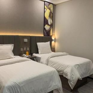 Фотография гостиницы 7Days Premium Beijing South Railway Station Jiaomen East Subway Station Branch