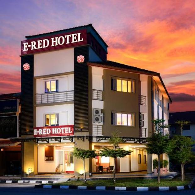 Фотографии гостиницы 
            E-Red Hotel Bayu Mutiara