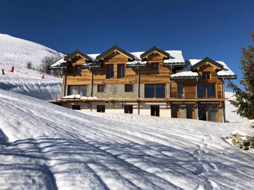 Фотография гостевого дома SKI LODGE