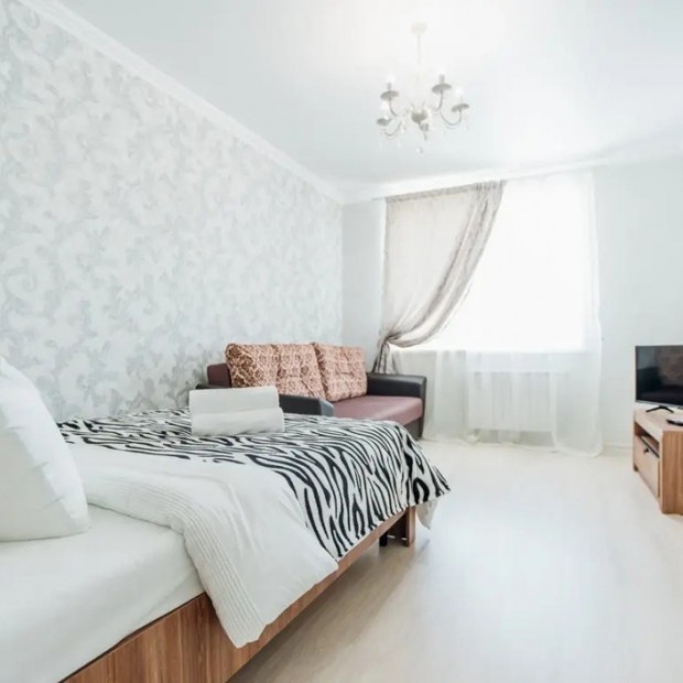 Фотографии квартиры 
            Квартира 1-к квартира возле ДК КТЗ