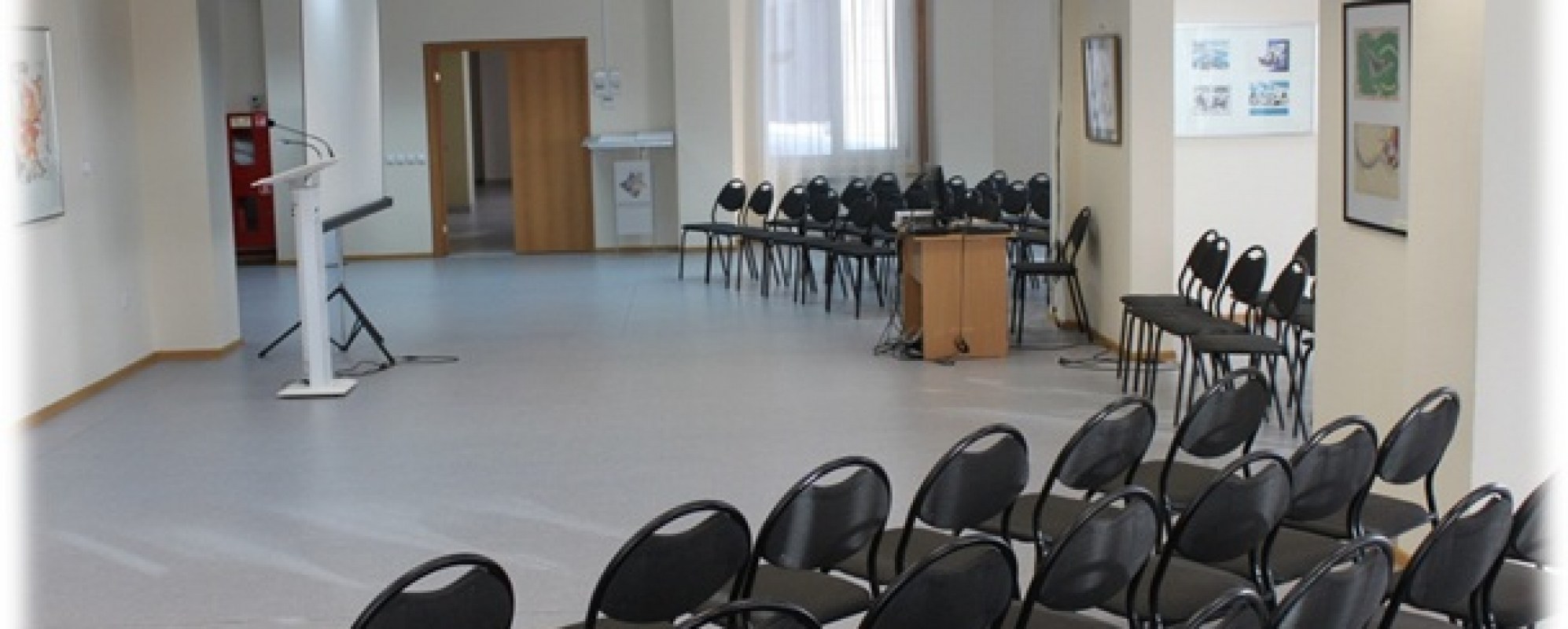 Фотографии конференц-зала ГБУК ИОГУНБ Кабинет 204 – Лекционный зал