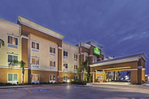Фотография гостиницы La Quinta by Wyndham Corpus Christi-N Padre Isl.
