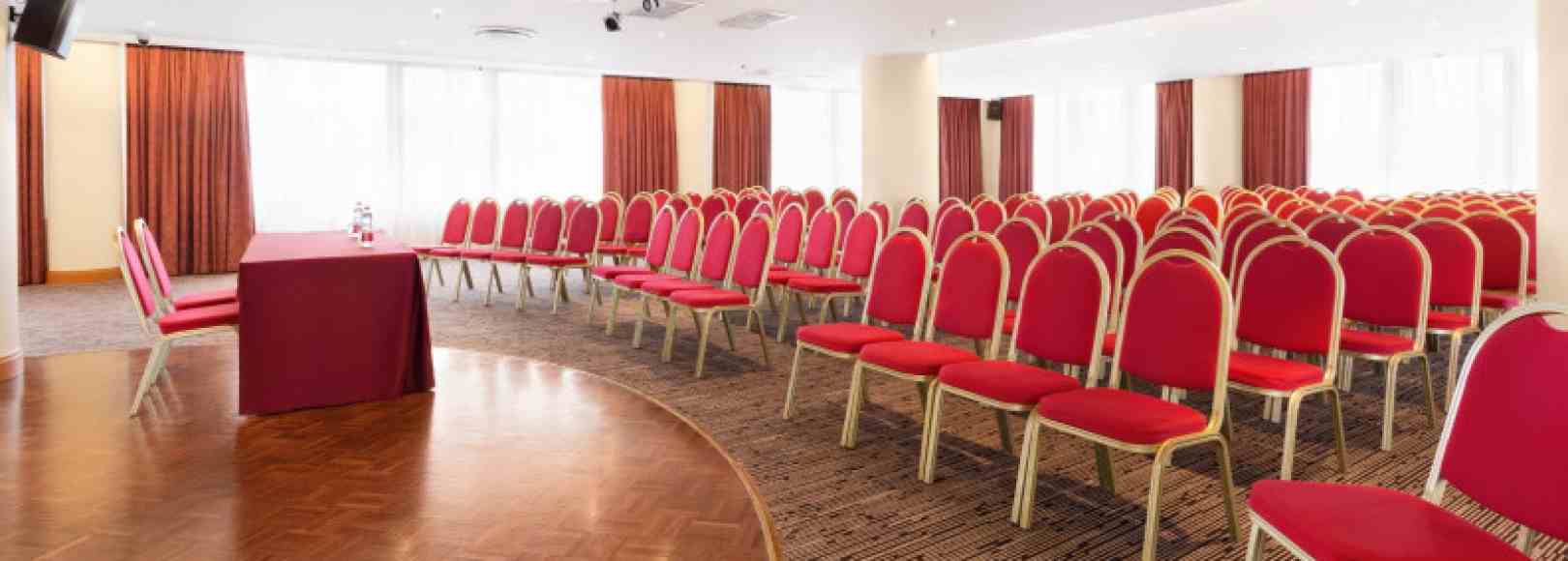 Фотография конференц-зала Москва на 180 мест