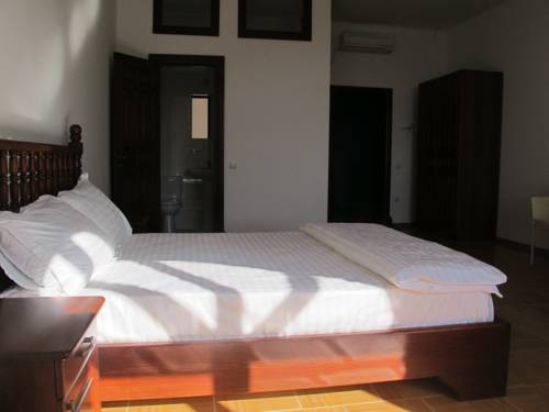 Фотографии мини отеля
Летово