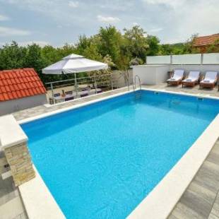 Фотографии гостевого дома
Holiday house Mala