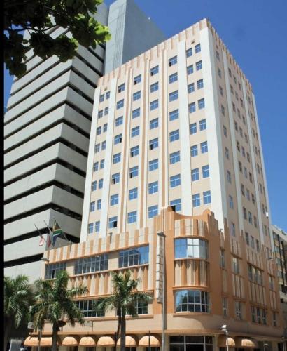 Фотография гостиницы Albany Hotel