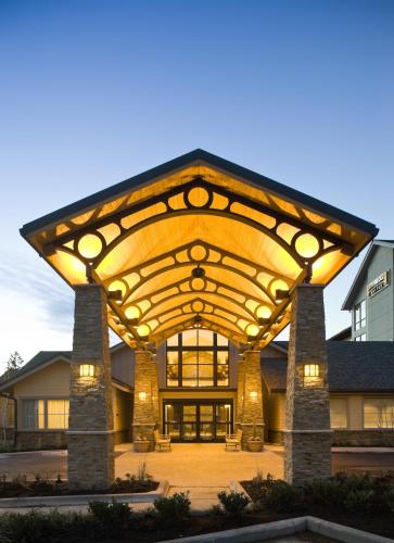 Фотография гостиницы Staybridge Suites Everett - Paine Field, an IHG Hotel