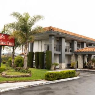 Фотографии мотеля
Fontaine Inn