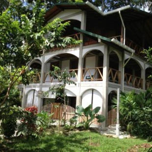 Фотография гостевого дома Cabañas Tucan RNT 52523