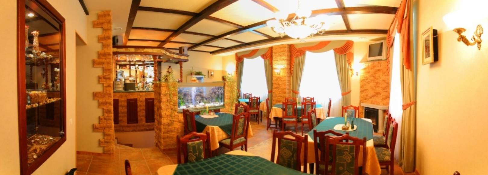 Фотография банкетного зала Аквамания