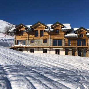 Фотографии гостевого дома
SKI LODGE