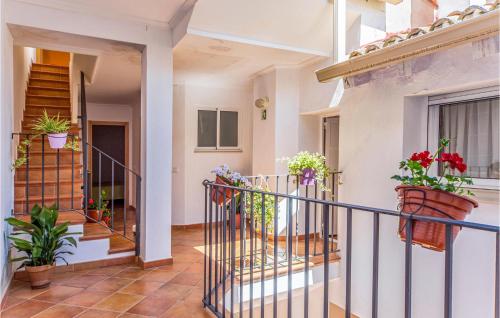 Фотография гостевого дома Stunning home in Godelleta with WiFi and 6 Bedrooms