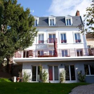 Фотографии гостевого дома
Le Jardin des Toiles