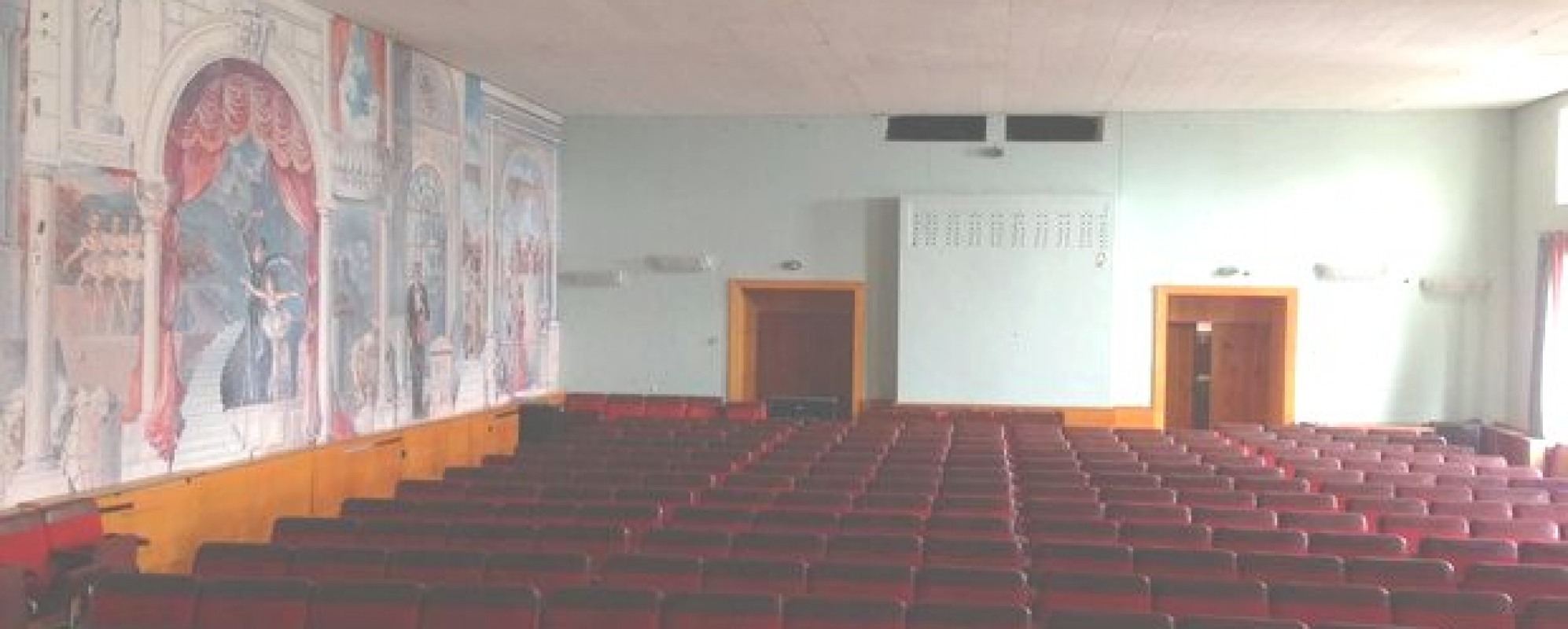Фотографии конференц-зала Кинозал