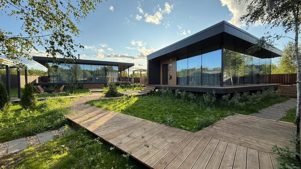 Фотография Коттеджа Частный дом Панорамный у реки с сауной, чаном и камином