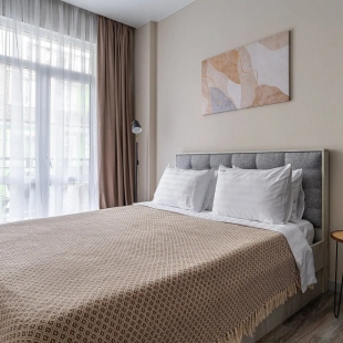 Фотография квартиры Апартаменты Red Apartments Арт Лайт Сити Форд