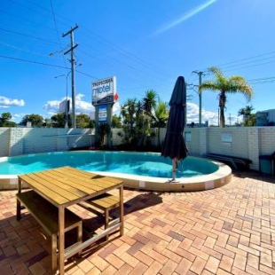 Фотография мотеля Tropicana Motel